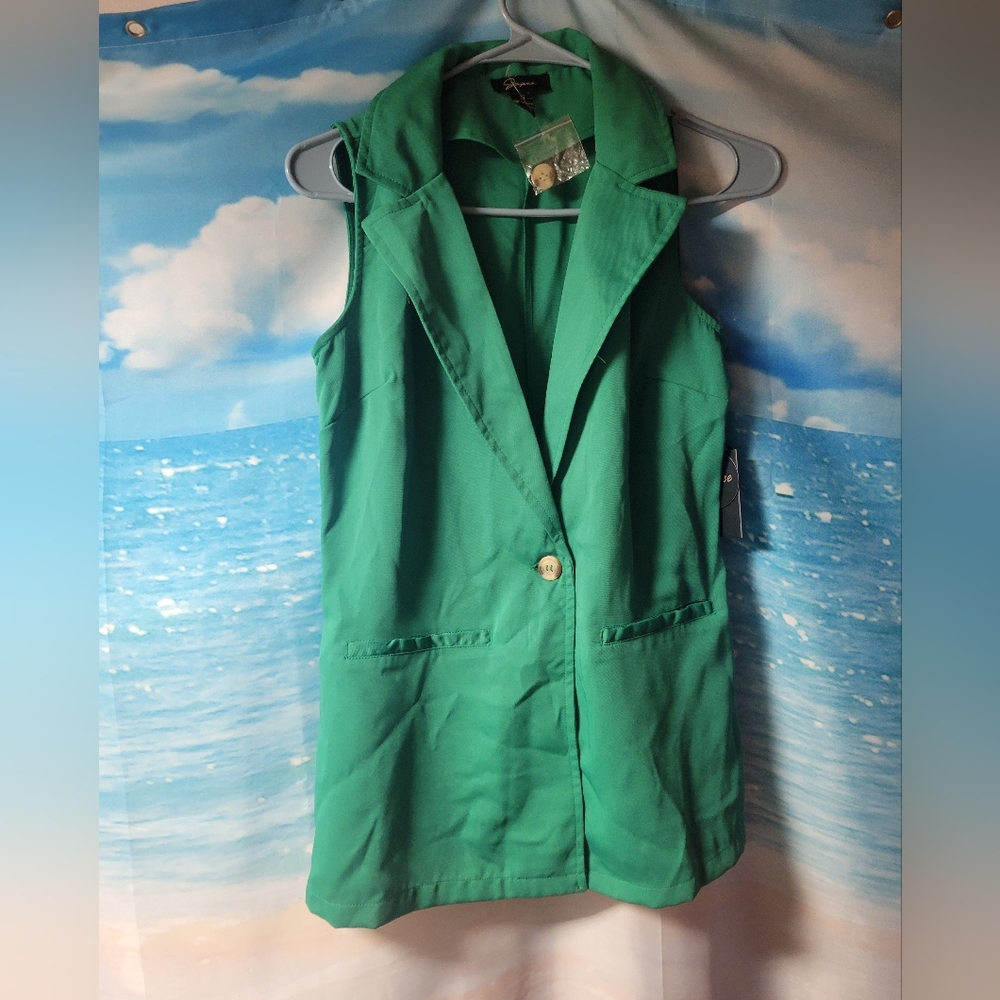 Japna NWT Green Vest Women's Size Small
